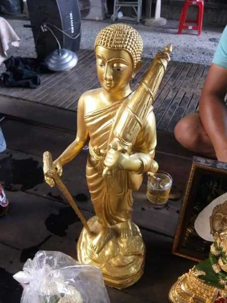 40 - https://บุญวิไลรับซื้อของเก่า.com | ร้านบุญวิไลรับซื้อของเก่าทุกชนิด - รับเหมาร้านอาหาร เฟอร์นิเจอร์ไม้สักเก่า งานกระเบื้อง เครื่องลายคราม งานทองเหลือง พระเครื่อง พระบูชา รับเหมาเคลียร์พื้นที่ ประมูลอาคาร โรงานเลิกกิจการ